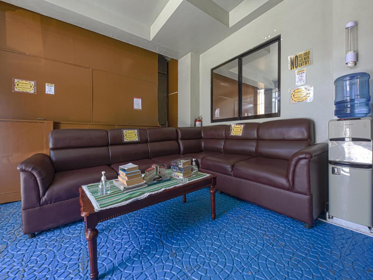 Alicia Apartment Paranaque City Exterior photo